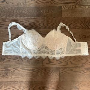 Dream Angels wired strapless bra